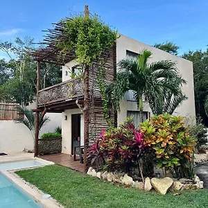 Ahal, Meksika
